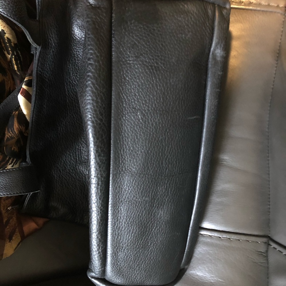 Purse - Picture 2 of 4